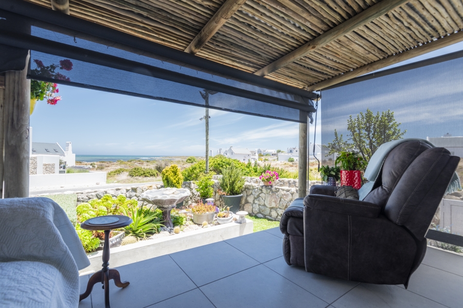 7 Bedroom Property for Sale in Jacobsbaai Western Cape